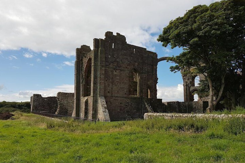 Lindesfarne Priory