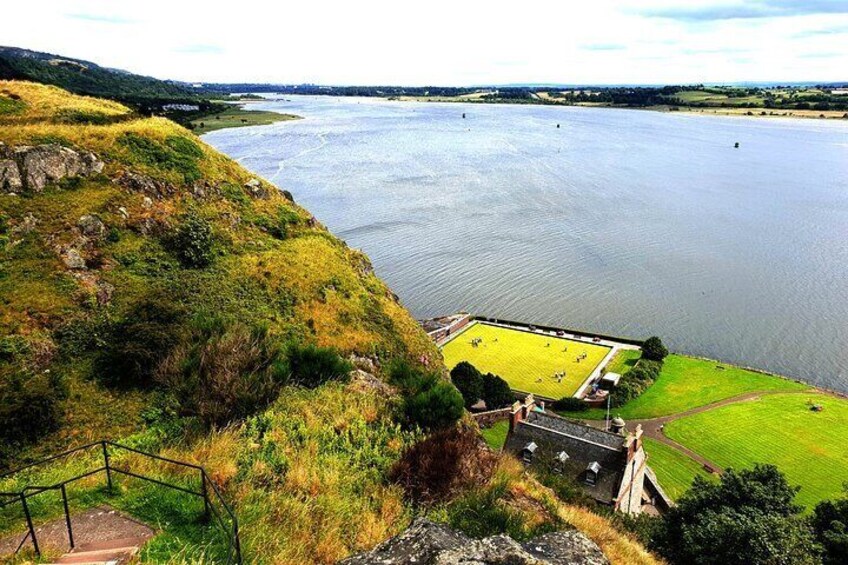 Loch Lomond, Dumbarton and Stirling Castle, Private Day Tour from Edinburgh