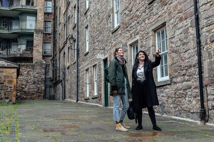 Treasures of Edinburgh: Ghosts, Myths & Legends Private Tour