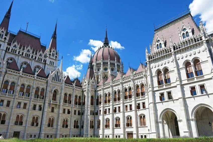 Private City Tour in Budapest 6 hours