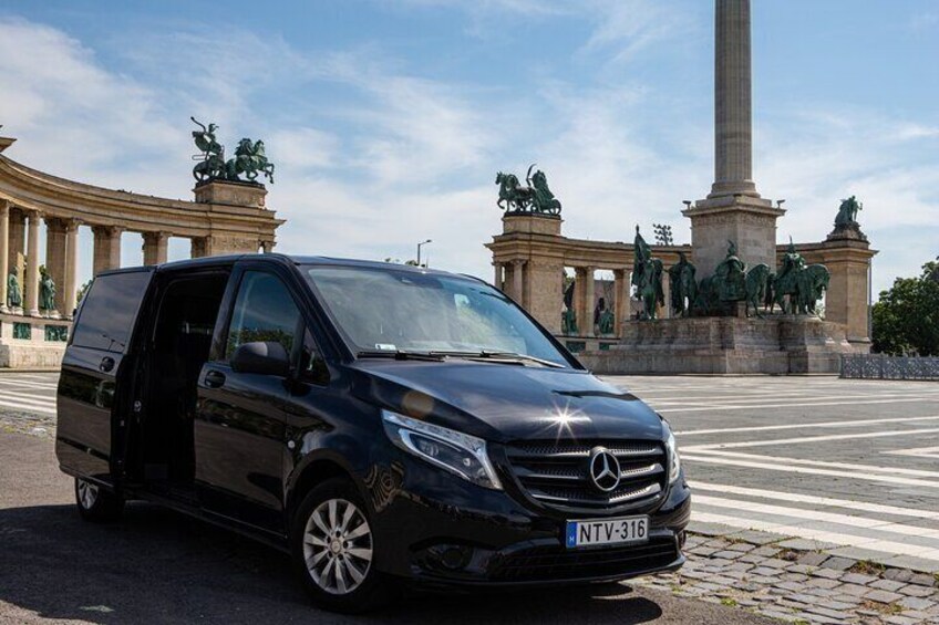 Budapest Half Day Car Tour