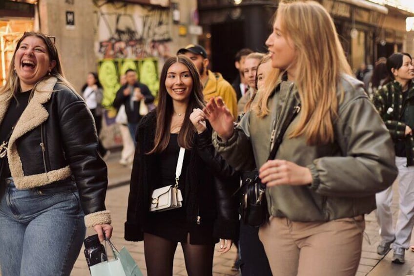 Barcelona Tapas Walking Tour; Food, Wine & History