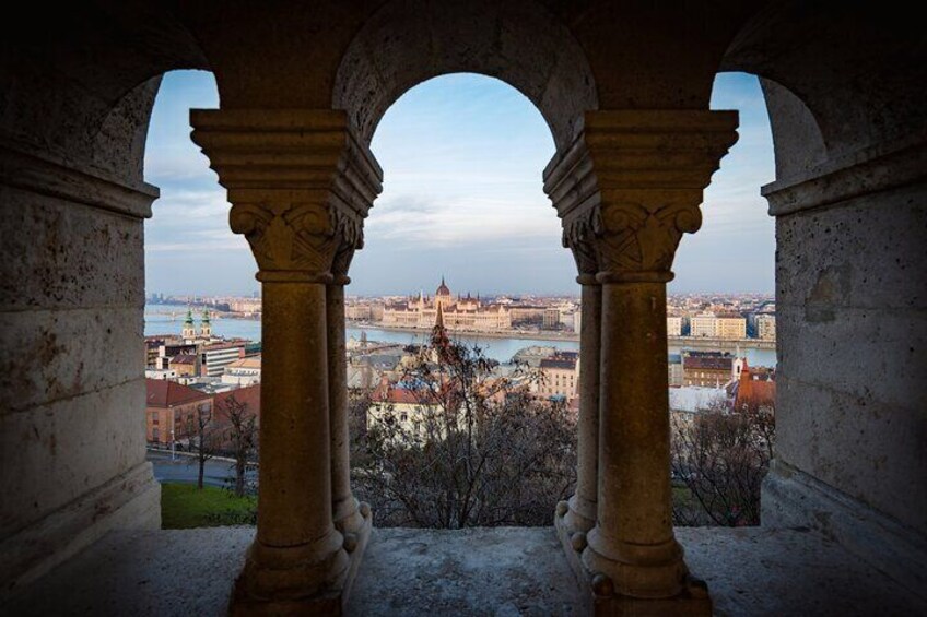 Budapest in a Day Private Luxury Sightseeing Tour