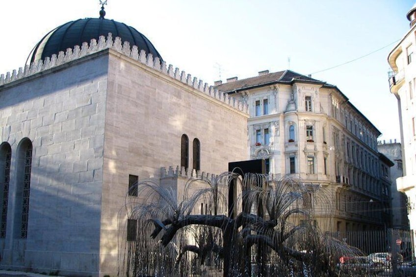 Budapest Dohany Great Synagogue Priority Visit