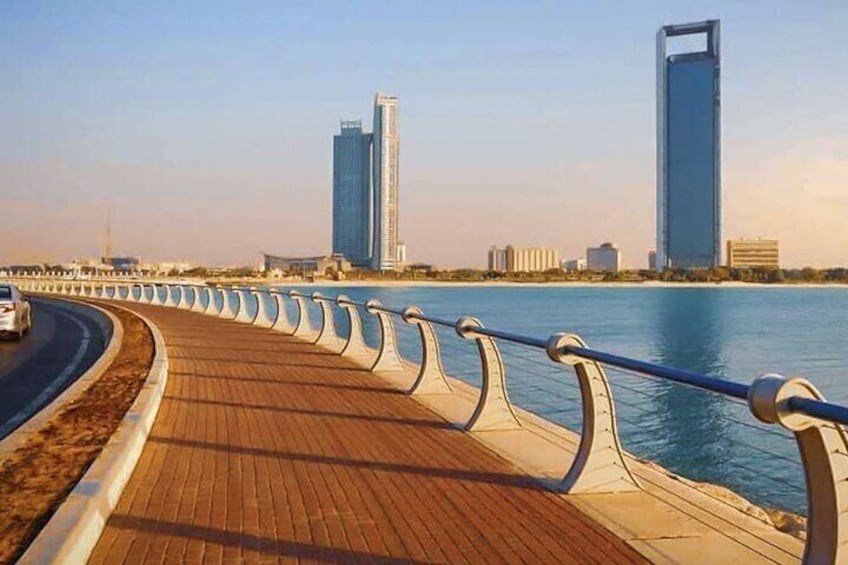 Full Day Abu Dhabi Sightseeing Tour