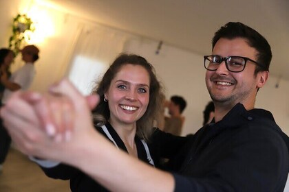 Barcelona Tango Lesson, bebidas sin fondo y mucha diversión!