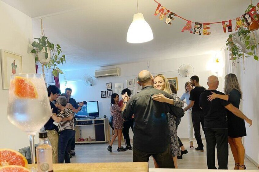 Rooftop Tango Lesson & Drinks in Barcelona