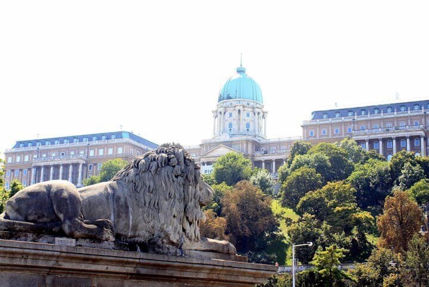 Budapest All in One Walking Tour with Cafe Stop