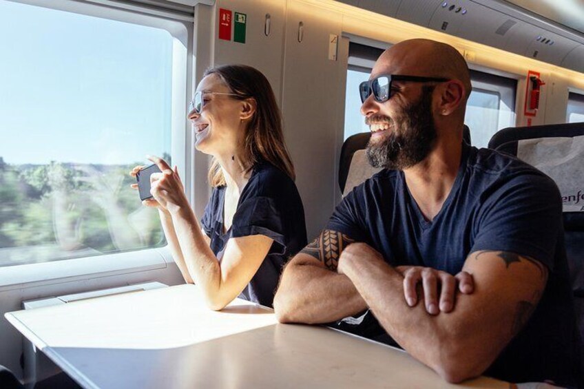 Medieval Girona Private Tour with Scenic Train Ride