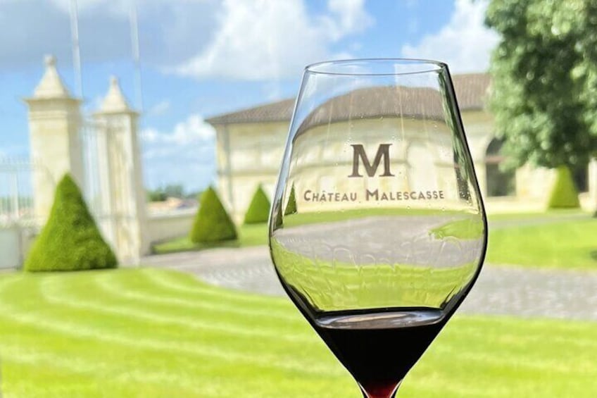 Medoc Small-Group Wine Tour with Tastings & Chateau Visits from Bordeaux