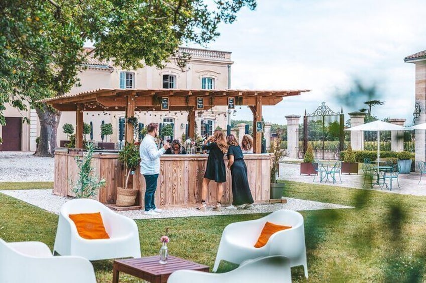 Medoc Small-Group Wine Tour with Tastings & Chateau Visits from Bordeaux
