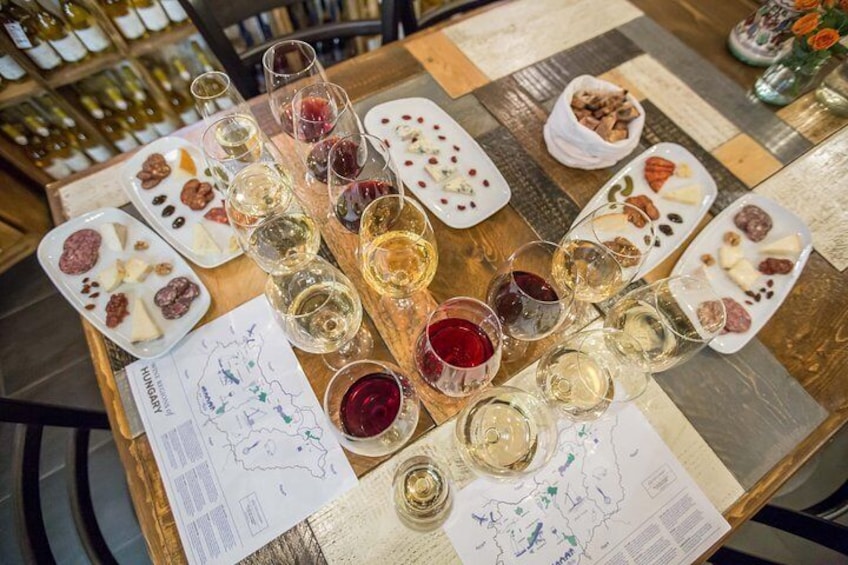 Everything is all set: wines, cheeses, charcuteries, winemap, oils