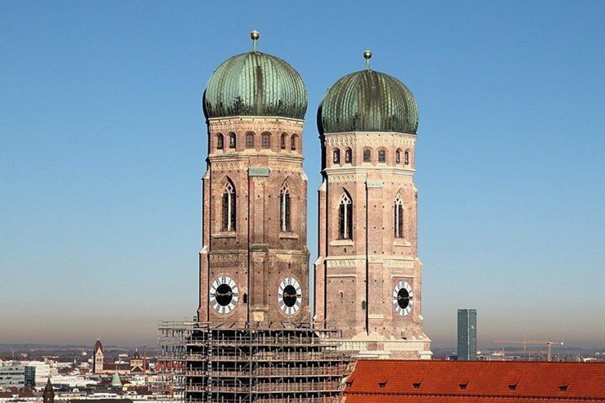 Munich City Walk with professional guide