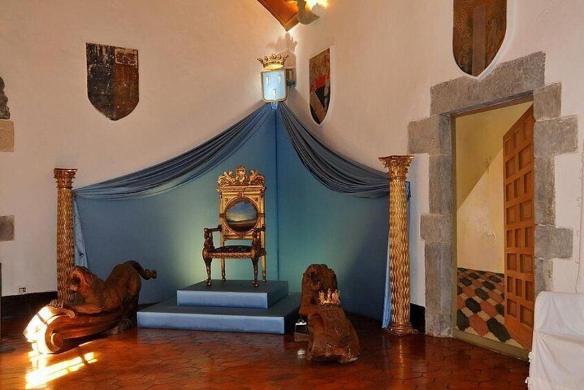Private Dali Figueres Museum and Pubol Tour From Barcelona