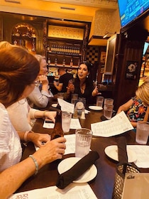 Recorrido a pie por la embrujada Charlotte Booze and Boos Ghost