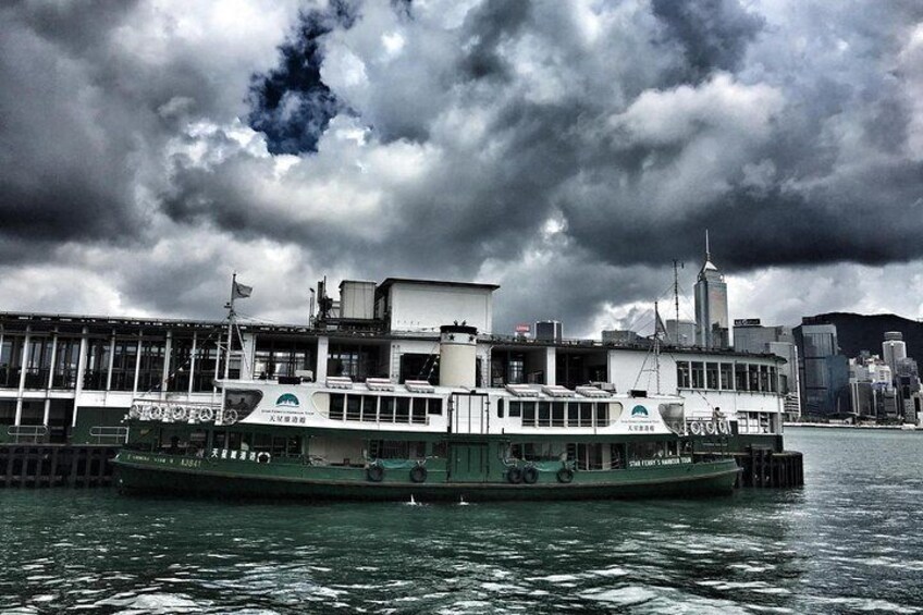 Custom private tour of Kowloon Peninsula - Half day