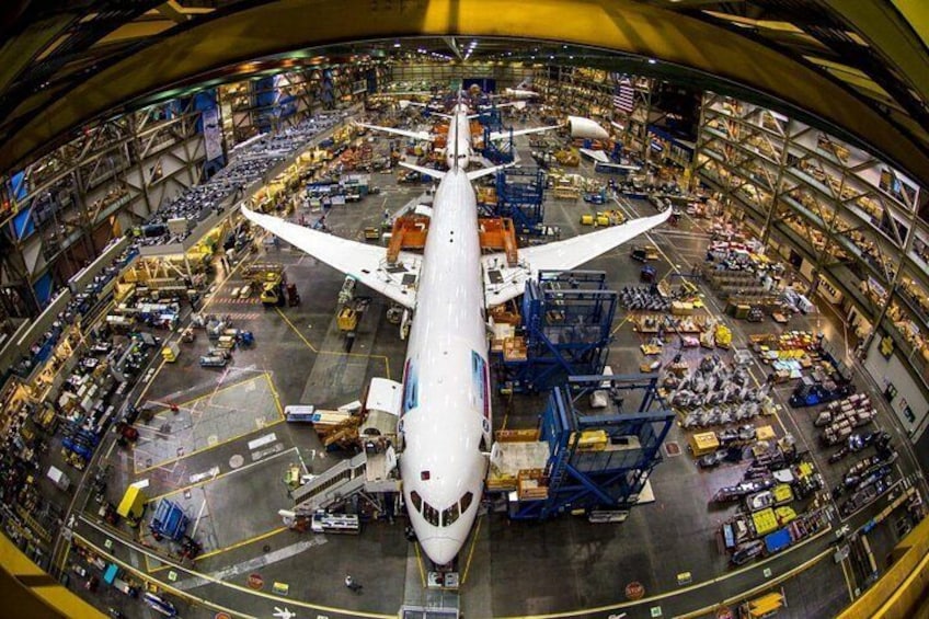 Boeing Factory Tour with Guided Transport from Seattle