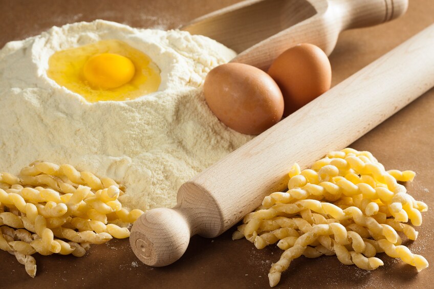 Private Pasta Making Class at Cesarina's Home In Como