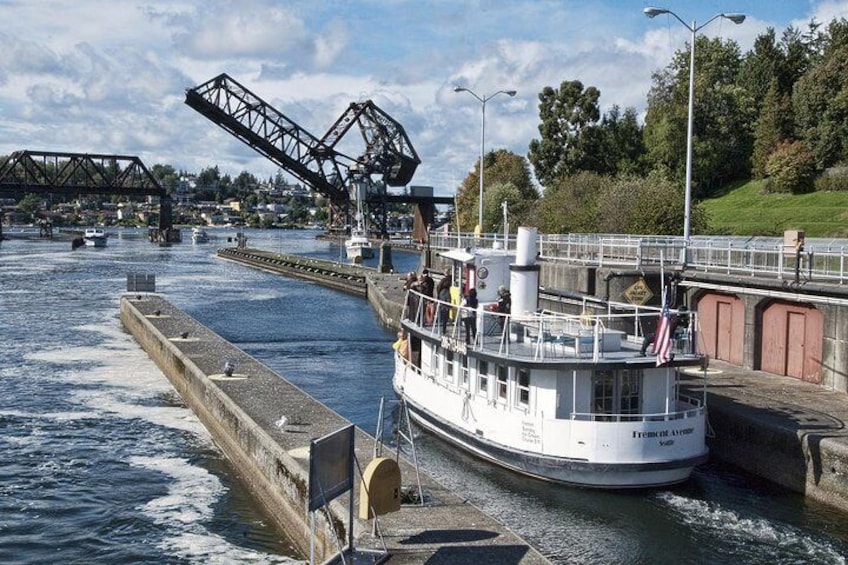 Boat going through Ballard Locks