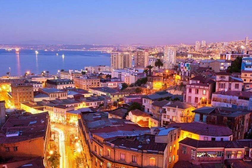 Santiago: Full day tour to Valparaiso and Viña del Mar city