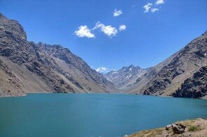 Portillo and Inca Lagoon Day Trip from Santiago