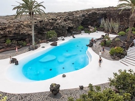 Jameos del Agua Express