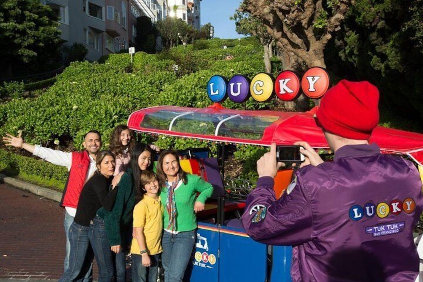 Smile - lots of photo stops on Lucky Tuk Tuk San Francisco tours