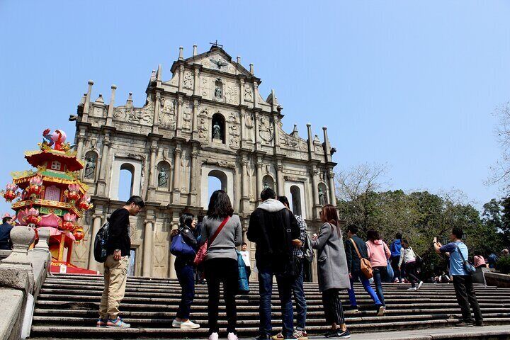  Seat-in-Coach: Macau Day Tour with Simple Lunch from Hong Kong