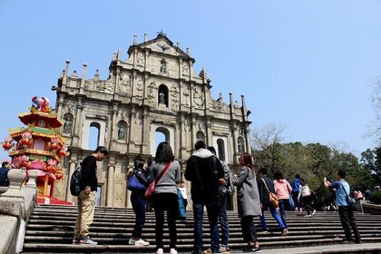 Seat-in-Coach: Macau Day Tour with Simple Lunch from Hong Kong