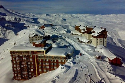 Small-Group Tour: Valle Nevado and Farellones from Santiago