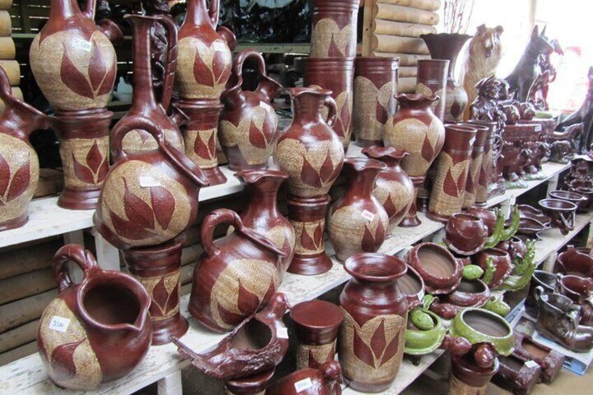 Local Pottery of Pomaire