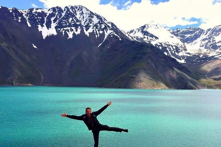 Private Day Trip to Cajón del Maipo & El Yeso Dam from Santiago Picnic Included