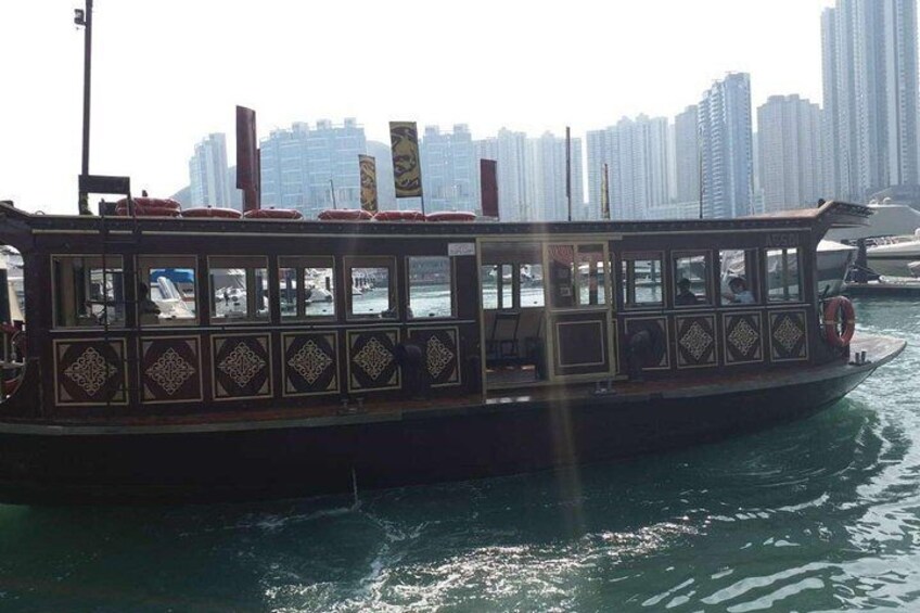 Private Tour: Full Day Highlights Tour of Hong Kong Island