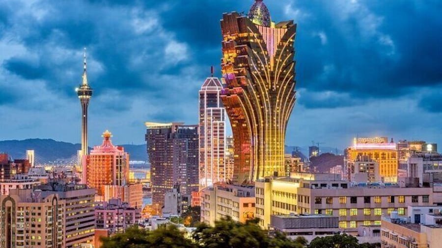 Seat-In-Coach: One-Day Macau City Tour from Hong Kong