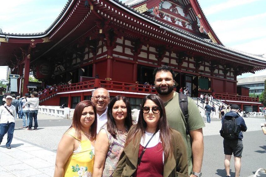 Tokyo Full-Day Private Tour with Nationally-Licensed Guide
