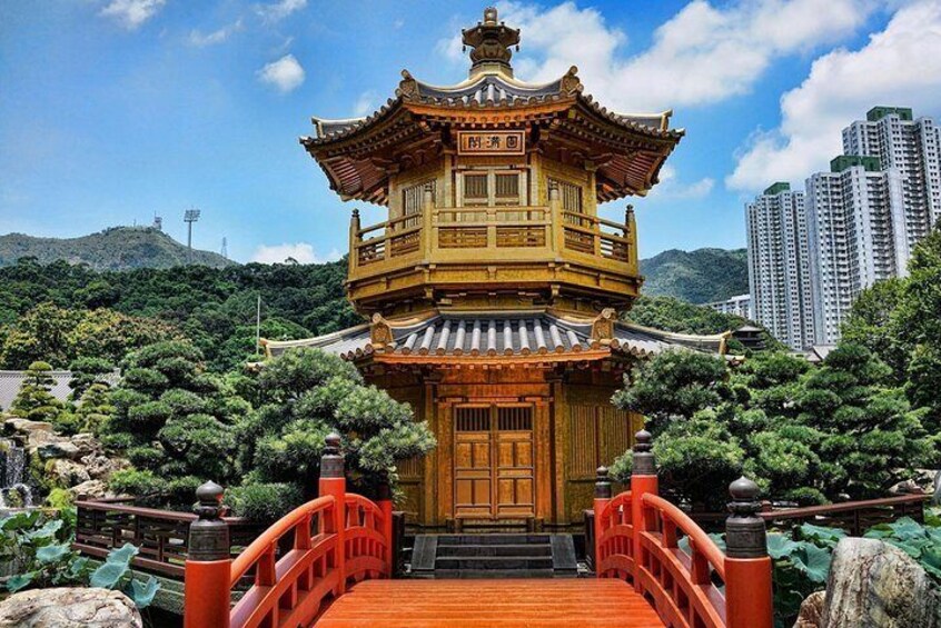 Golden Pagoda and Red Bridge in Nan Lian gardens, Kowloon