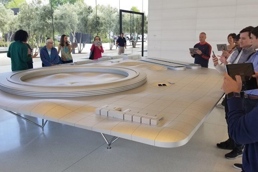 Apple Park Visitor Center Cupertino