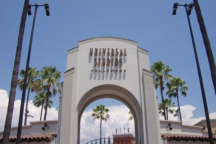 Universal Studios Hollywood Ticket PLUS Return Transport from Anaheim