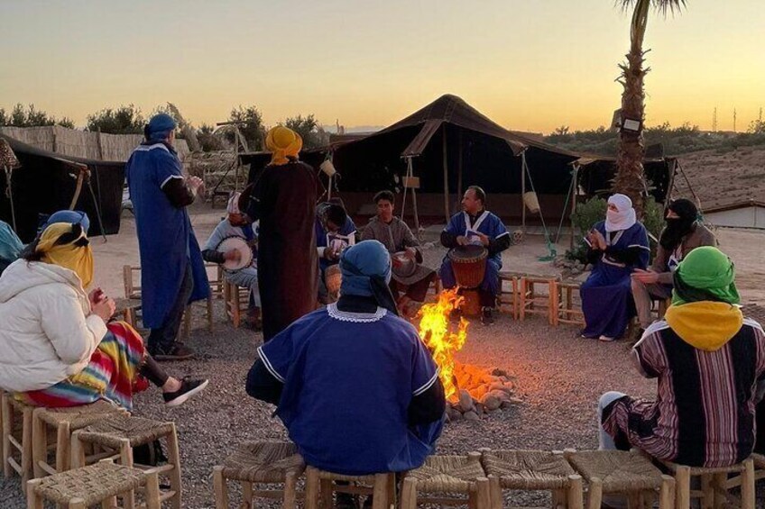  Private: Magical Dinner And Agafay Desert & Sunset Camel Ride