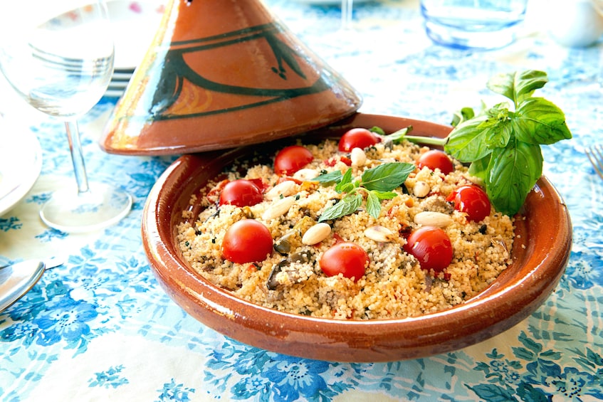 Lunch or dinner and cooking demo at a local home in Sassari