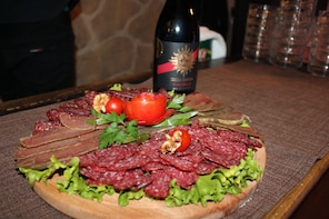 Sofia City Tour with Wine Tasting