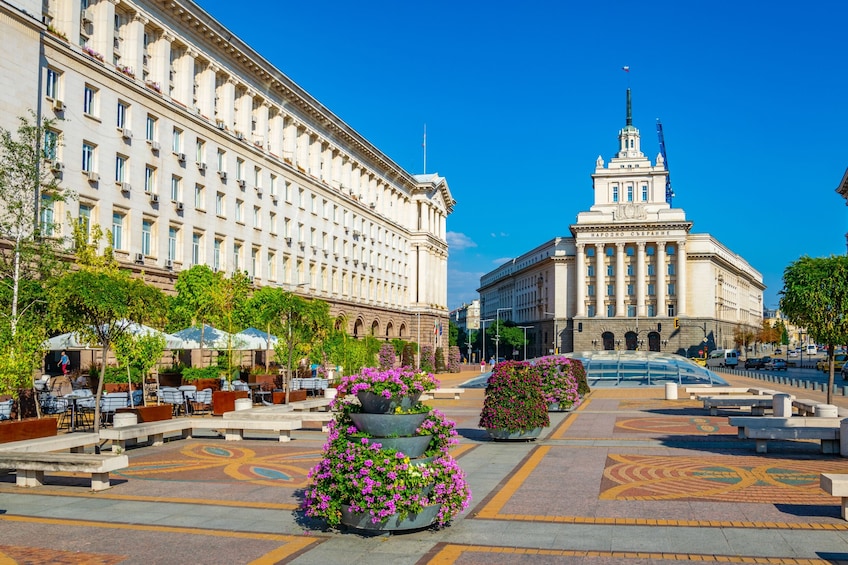 Sofia Tour with Unique Local Food & Drinks Experience