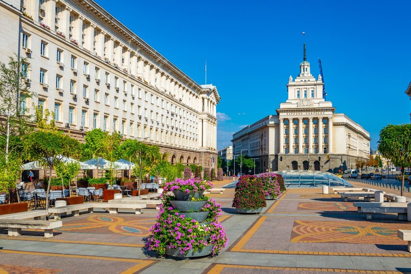 Sofia Tour with Unique Local Food & Drinks Experience