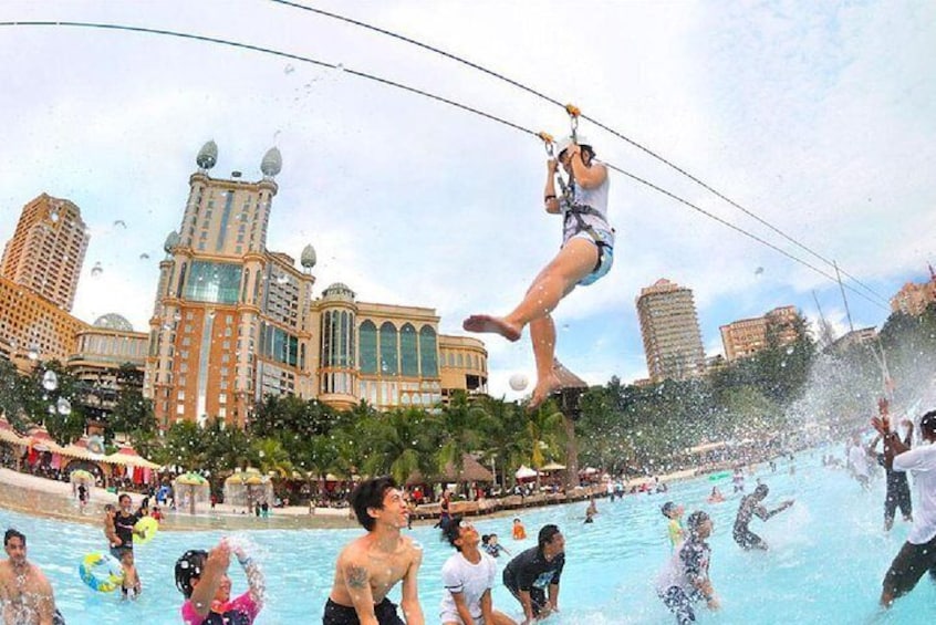 Sunway Lagoon One-Day Admission Tickets Including Transfer