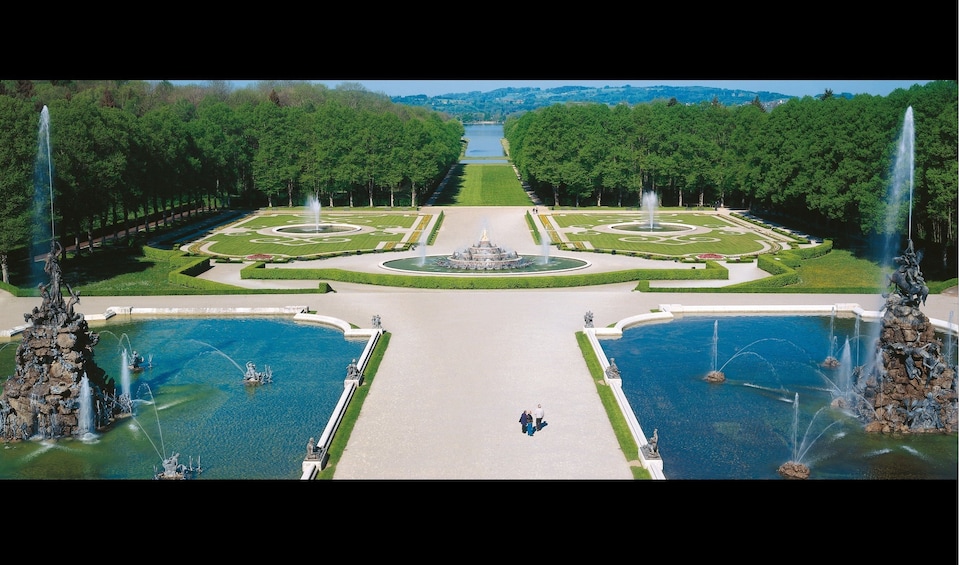Day Tour to New Palace Herrenchiemsee (6h, chauffeur, guide)