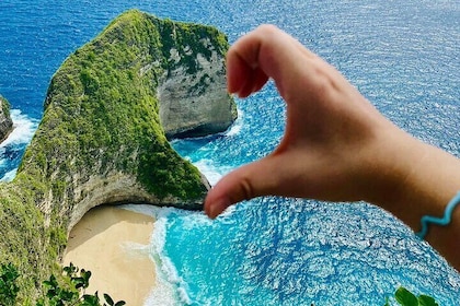 One Day Trip to Nusa Penida - (Private & All inclusive )