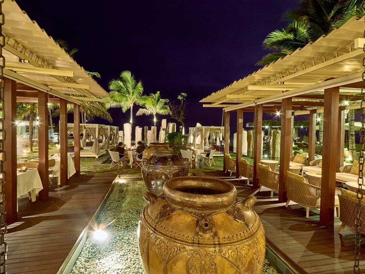 Standing Stones Bali Restaurant and Beach Lounge