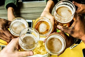 Pub Crawl Trivia Tour Game - Church Street & Waterfront