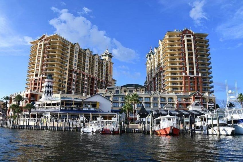 Original Cruisin' Tikis Harbor Sightseeing Cruise