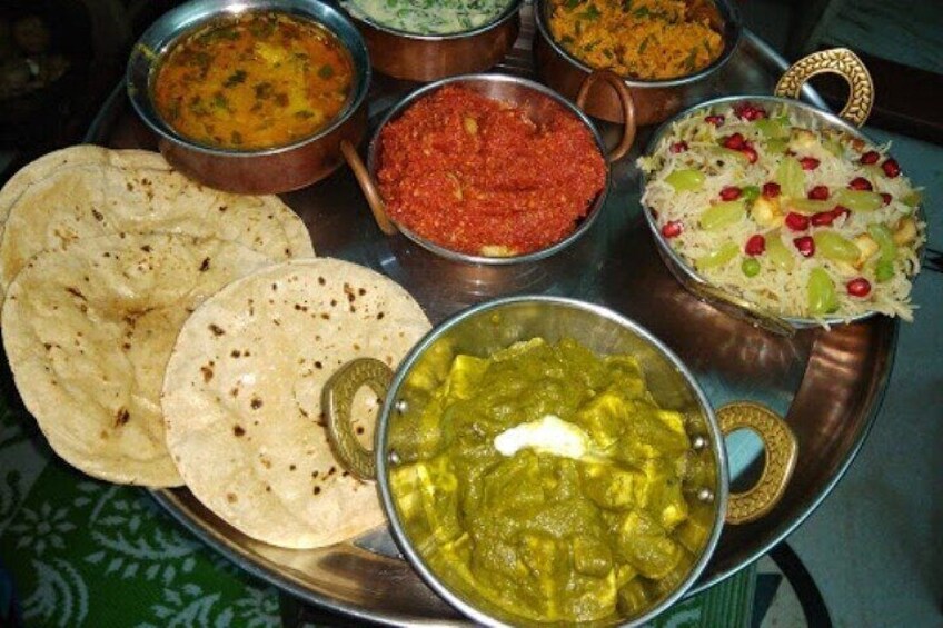 Experience Indian Food Cooking Session At Local Family
